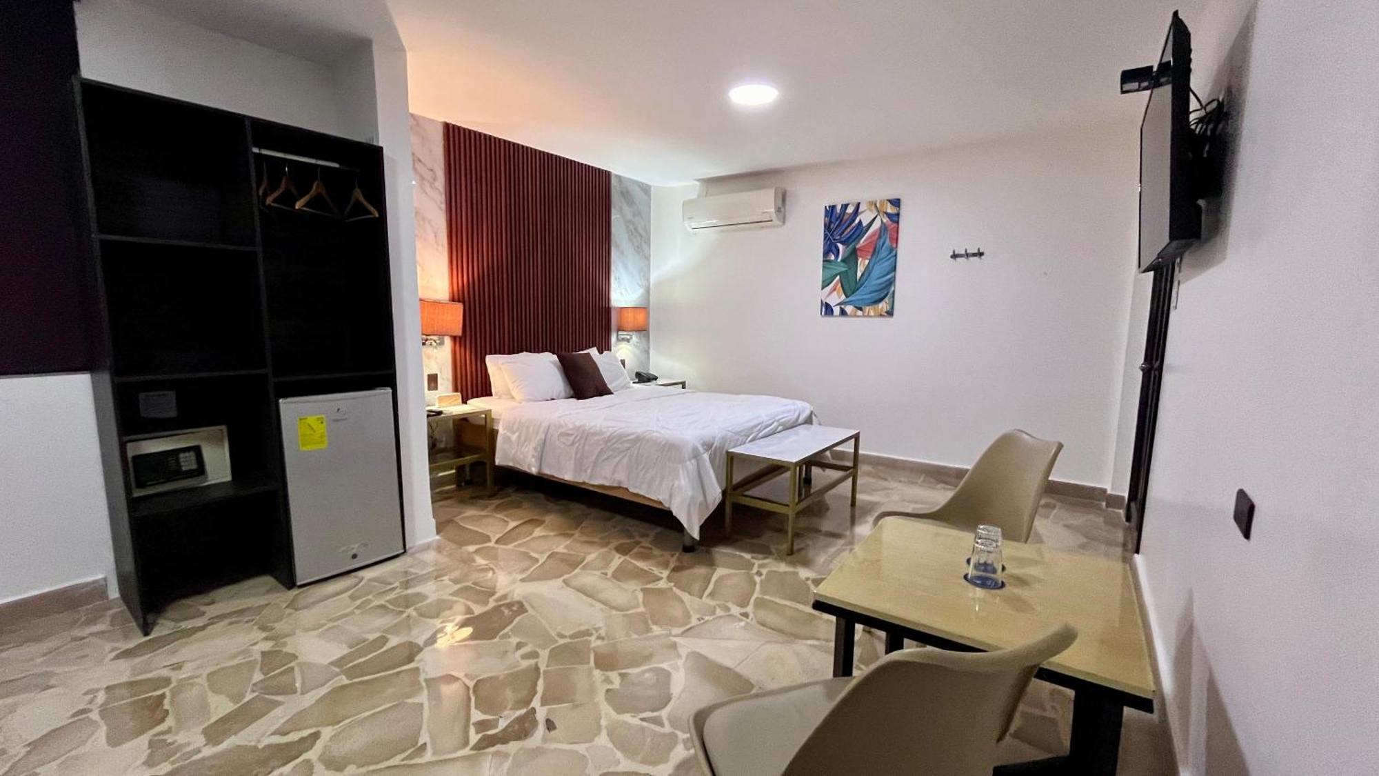Hotel Varadero Internacional Guayaquil Extérieur photo