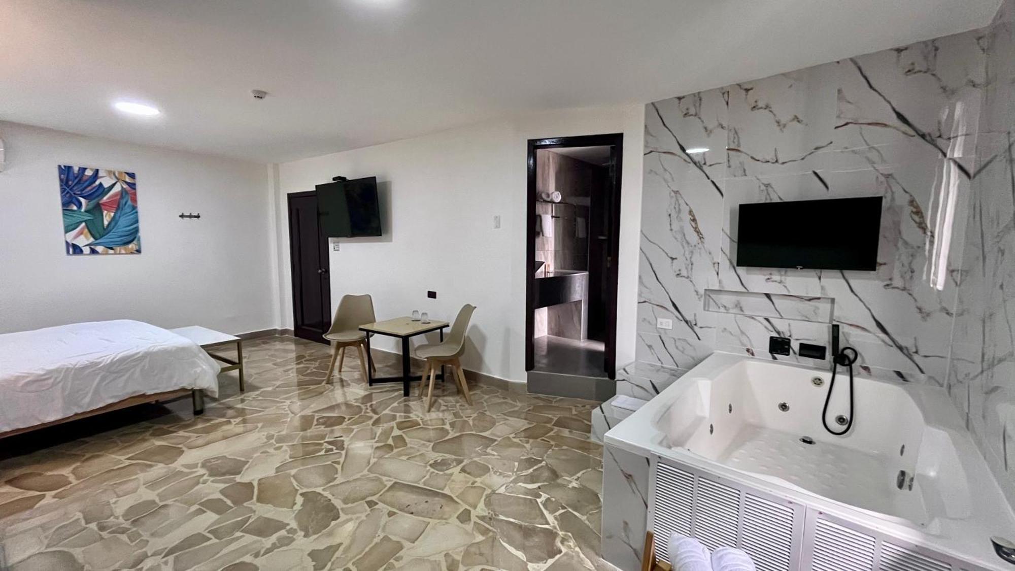 Hotel Varadero Internacional Guayaquil Extérieur photo