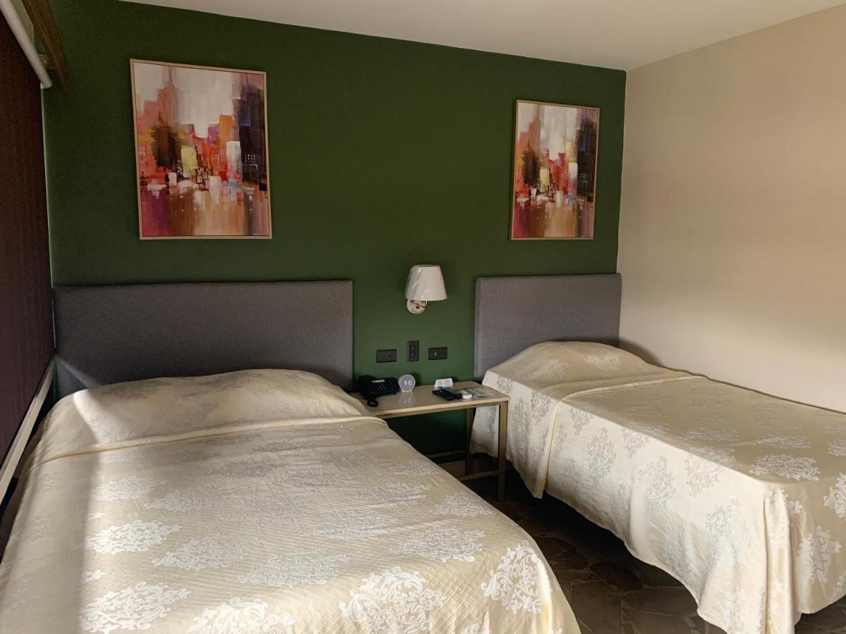 Hotel Varadero Internacional Guayaquil Extérieur photo